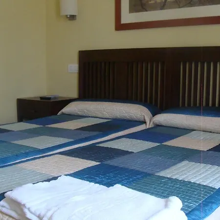 Hotel Rural La Henera 3*