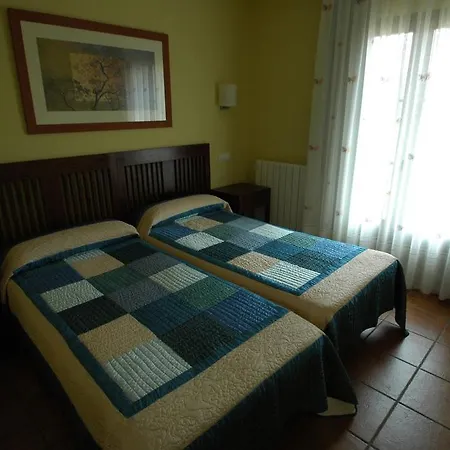 Hotel Rural La Henera 3*