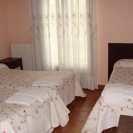 Rural La Henera 3*