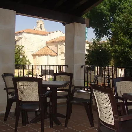 Rural La Henera 3*