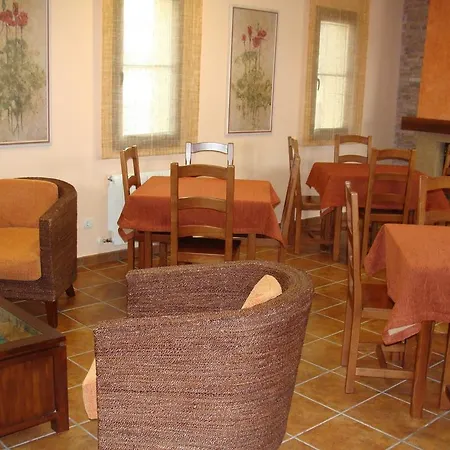 Rural La Henera Hotel 3*