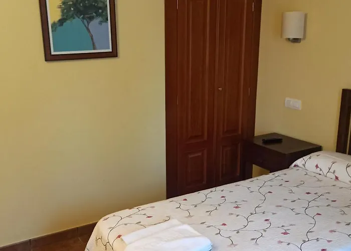 Hotel Rural La Henera 3*