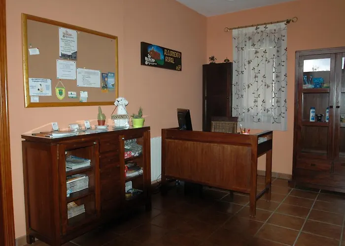 Rural La Henera Hotel