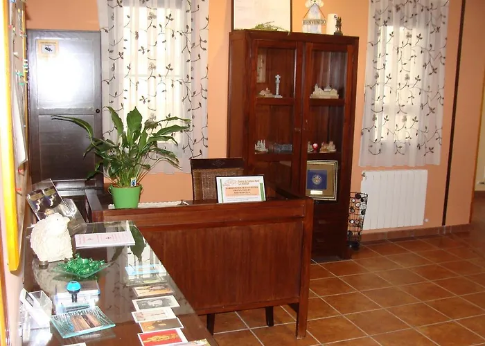 Rural La Henera Hotel